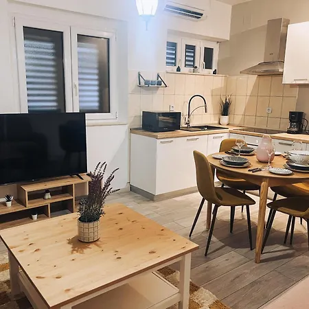 Kana Apartment Makarska